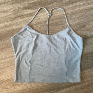 VS Strappy Athletic Crop